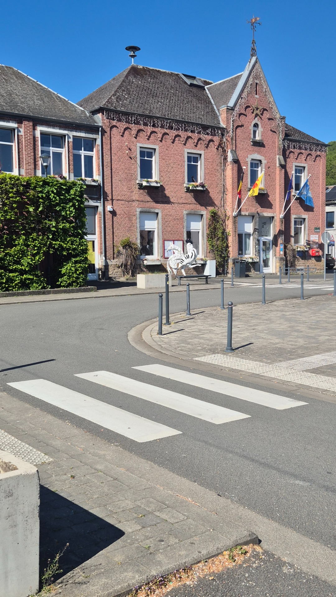 place de Anhée maison communal